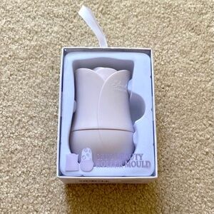 NWT Blush Beauty Cryo Beauty Roller Mould